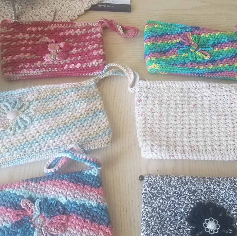 💥HAND MADE  Crocheted Wristlets!💥❗